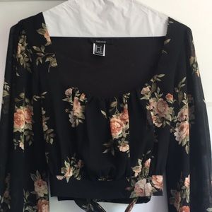 Floral crop blouse